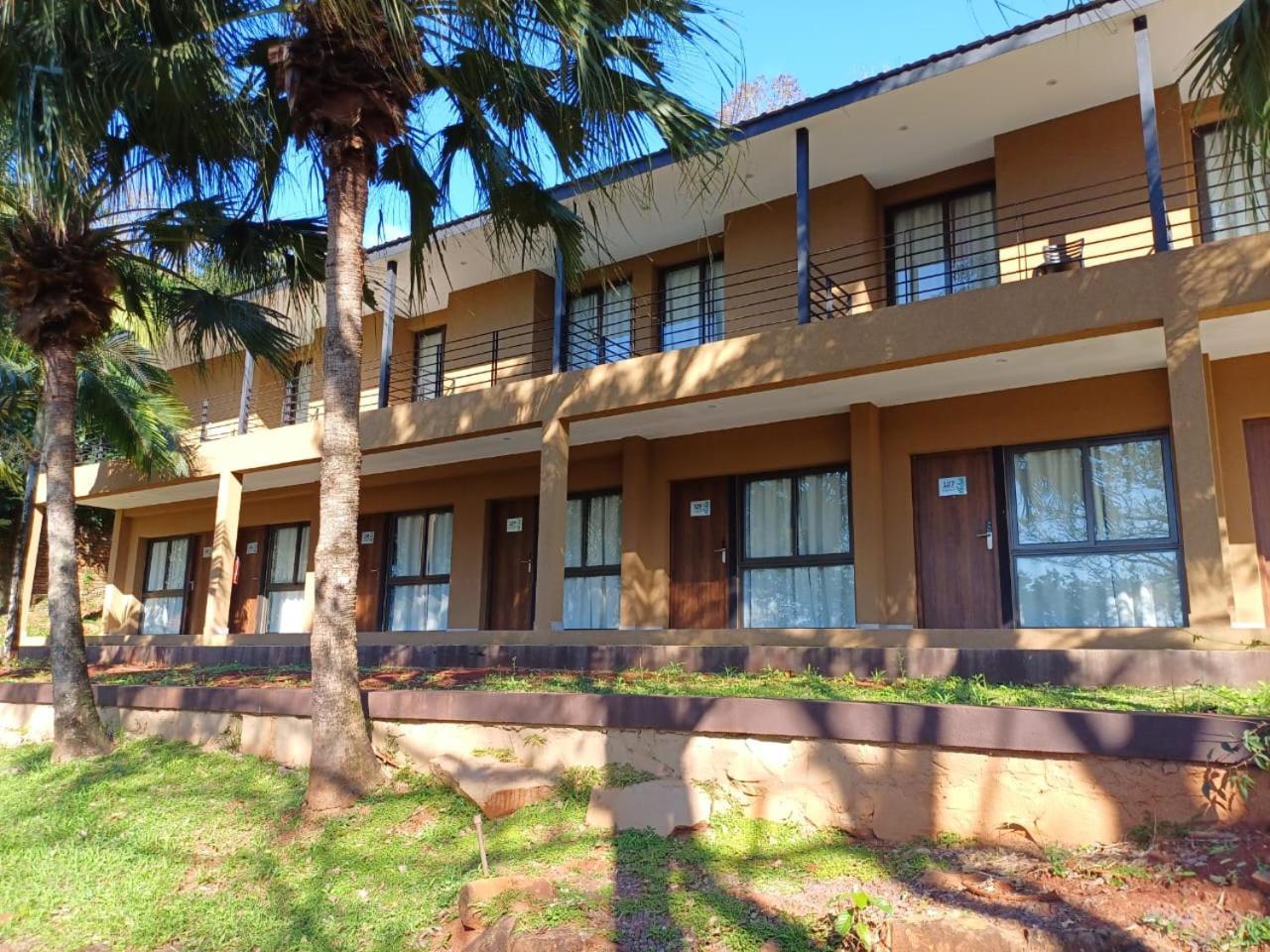 Pirayu Hotel & Resort 伊瓜苏港 外观 照片